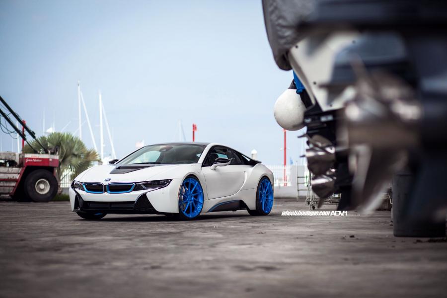  BMW i8 on ADV.1 Wheels (ADV10RMV2SL) 2015 года  (фото 15 из 18)